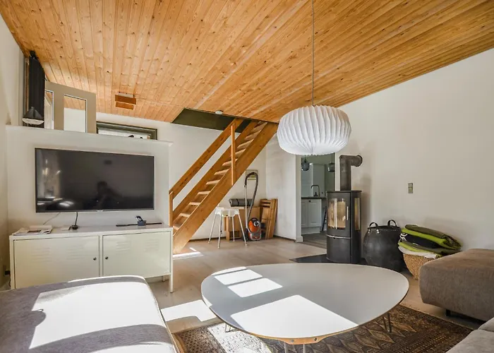 6 Bedroom Beautiful In * Anholt